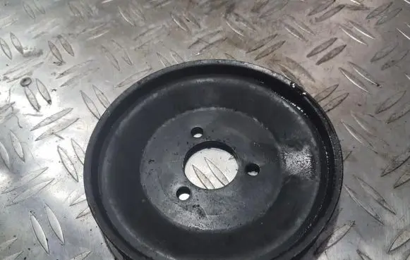Renault Scenic I Power steering pump pulley 7700272974
