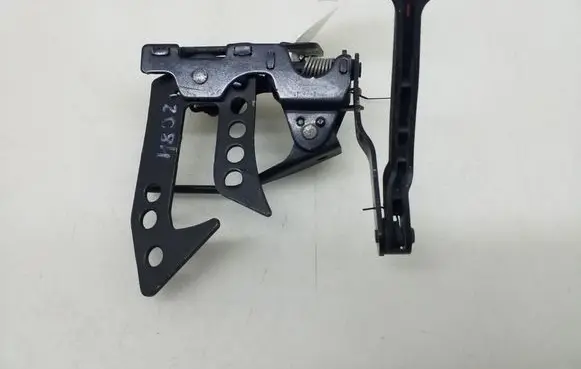 Mercedes-Benz S W221 Engine bonnet (hood) release handle A2218800264
