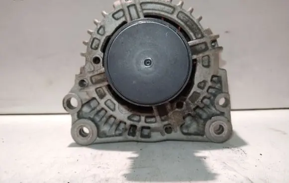 Skoda Fabia Mk1 (6Y) Generator/alternator 0124325001