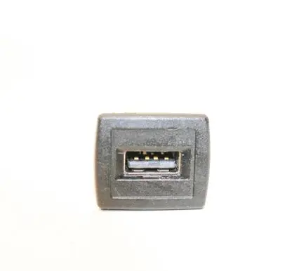 Mercedes-Benz GL X166 USB socket connector A218820087