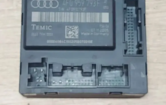 Audi A6 S6 C6 4F Door control unit/module 4F0959793F