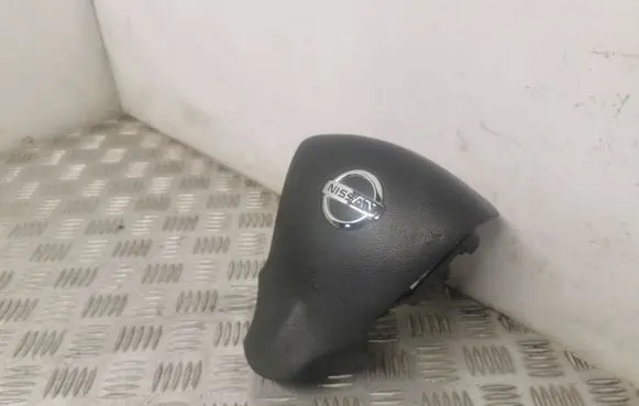 Nissan Note (E12) Steering wheel airbag 0589P1000232