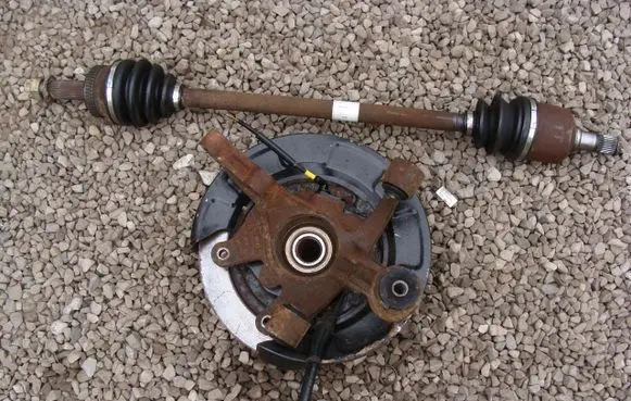 Hyundai Tucson JM Rear wheel hub spindle/knuckle 