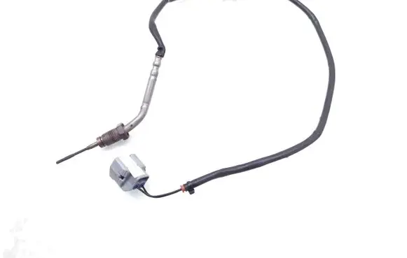 Mitsubishi Outlander Exhaust gas temperature sensor 1587A064