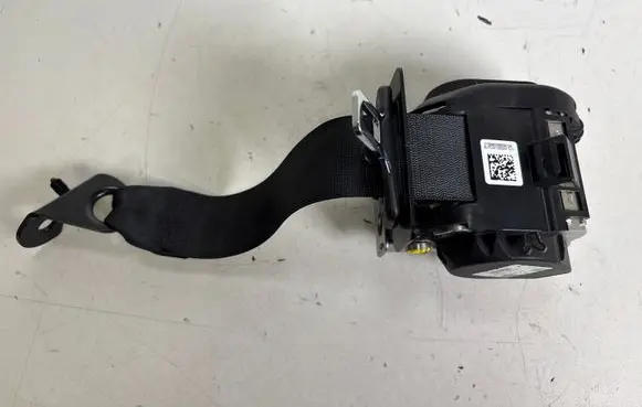 Mercedes-Benz E AMG W213 Rear seatbelt A2138600885