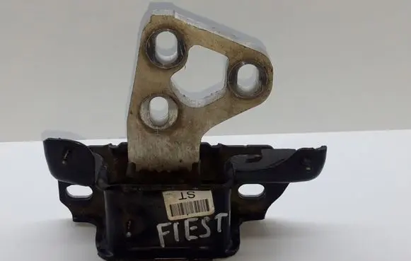Ford Fiesta Engine mount bracket EY8BA