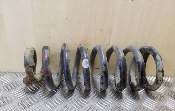 KIA Sorento Front coil spring