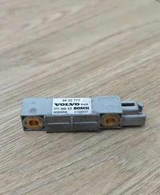 Volvo S80 Airbag deployment crash/impact sensor 9452777 270607 072965