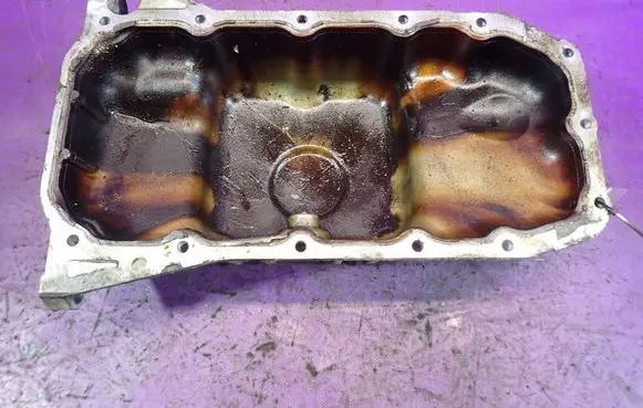 Ford Fusion Oil sump