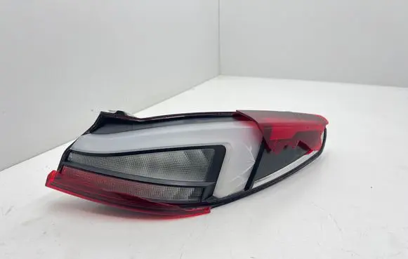 Rear/tail lights
