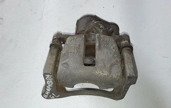 Seat Alhambra (Mk2) Rear brake caliper 5N0615403