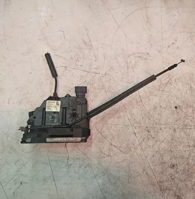 Citroen Jumper Coupe door lock (next to the handle) 977714101
