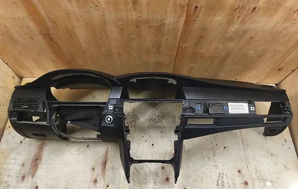 BMW 5 E60 E61 Dashboard 6976421 10B090RB0312J