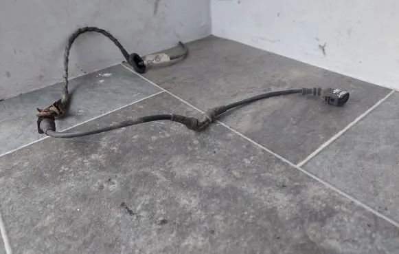Volkswagen PASSAT B6 Rear ABS sensor wiring 3C0927904C