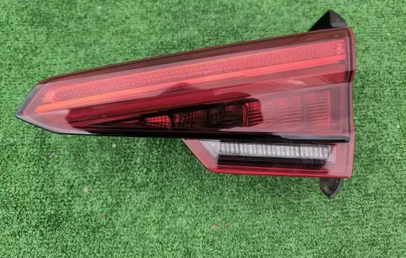Audi A4 S4 B9 Tailgate rear/tail lights 8W5945094C 2SD012246 1224702