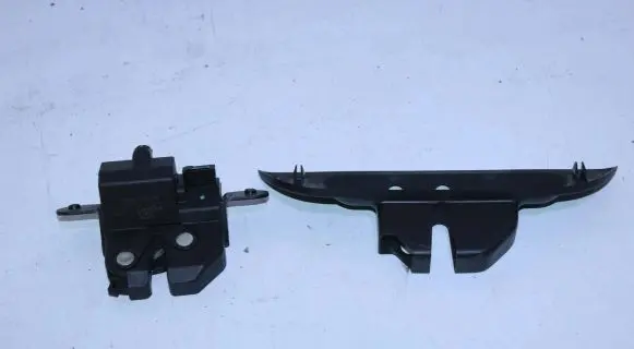 Fiat Tipo Tailgate/trunk/boot lock/catch/latch 51868085 143514 B805
