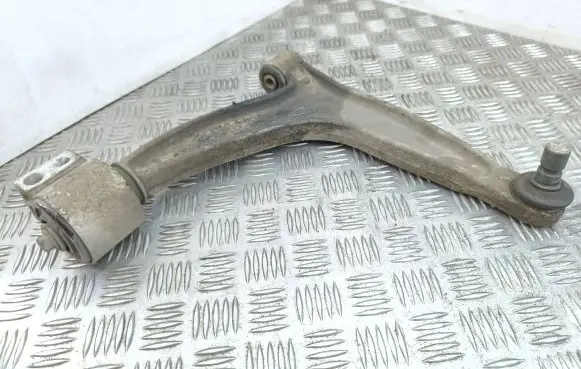 Opel Signum Front lower control arm/wishbone