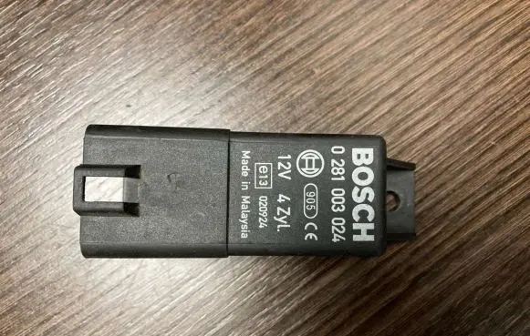 Iveco Daily 4th gen Cruise control relay 0281003024