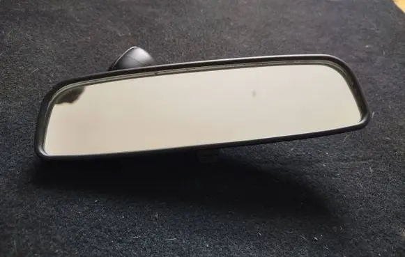 KIA Picanto Rear view mirror (interior) E11025400