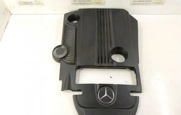 Mercedes-Benz C W204 Engine cover (trim) 2710101267 A2710101267
