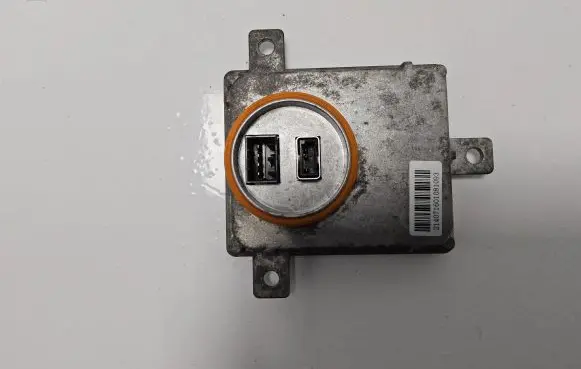 Skoda Octavia Mk3 (5E) Headlight ballast module Xenon 8K0941597B