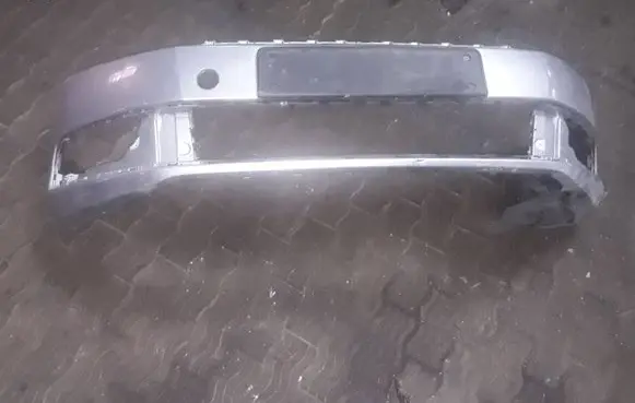 Volkswagen PASSAT B7 Front bumper NOCODE