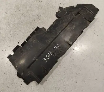 Front bumper skid plate/under tray