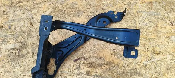 Mercedes-Benz E W212 Headlight/headlamp mounting bracket PP212620022 PP212620024 PP212620030