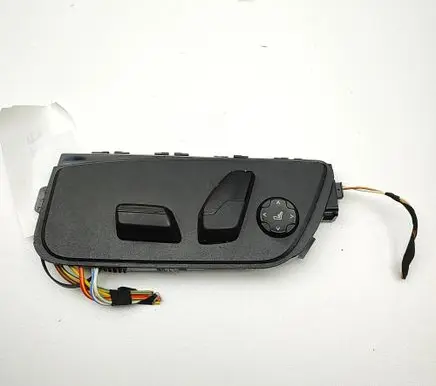 BMW 5 G30 G31 G38 Seat control switch 9458811