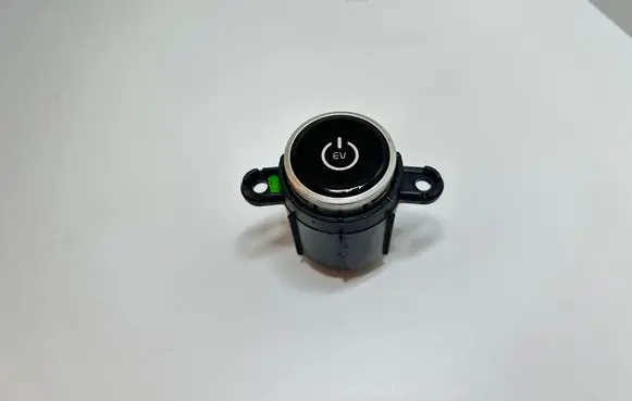 Engine start stop button switch