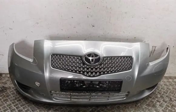Toyota Yaris Front bumper