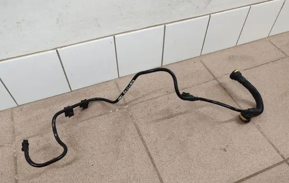 Peugeot 206+ Breather/breather pipe/hose 