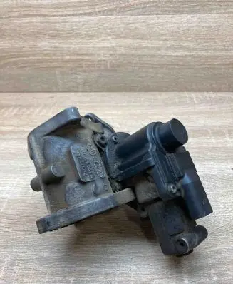 Volkswagen Caddy EGR valve 03G129637A BMP
