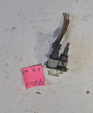 Peugeot 106 Heater blower motor/fan resistor 73418412