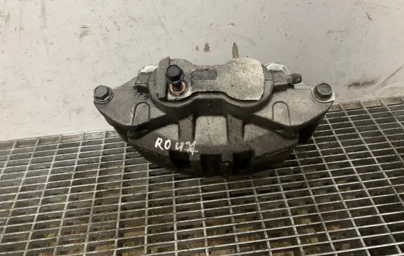 Ford Mustang VI Front brake caliper 2B3022B294