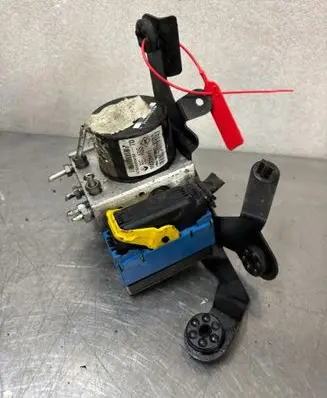 Renault Megane III Master brake cylinder