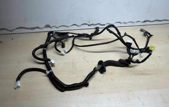 Mercedes-Benz X-class W470 Front door wiring loom 241245XF0D