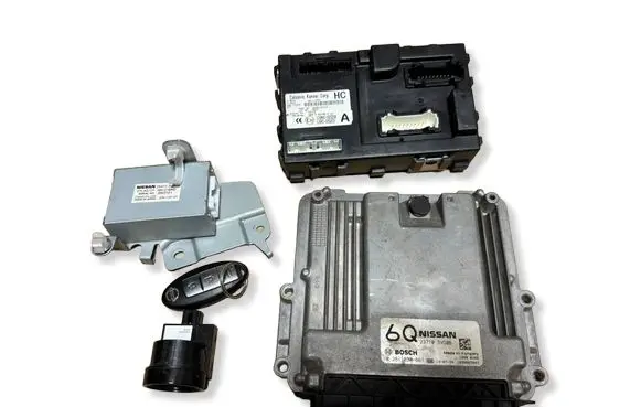 Nissan Note (E12) Engine ECU kit and lock set 237103VD0B 0281030661 1039S67647