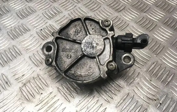 Citroen Xsara Vacuum pump D1561B 1406N