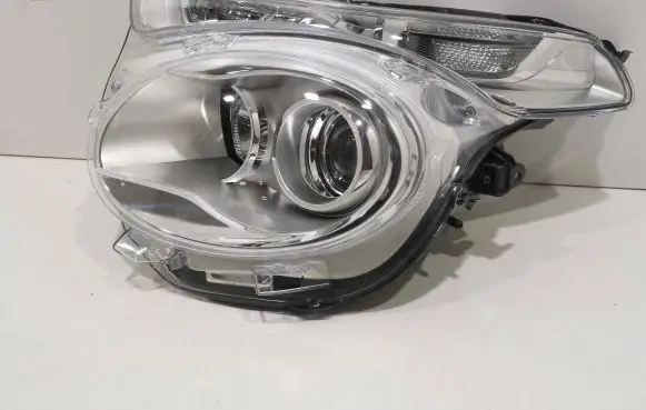 Citroen C1 Headlight/headlamp 90026272