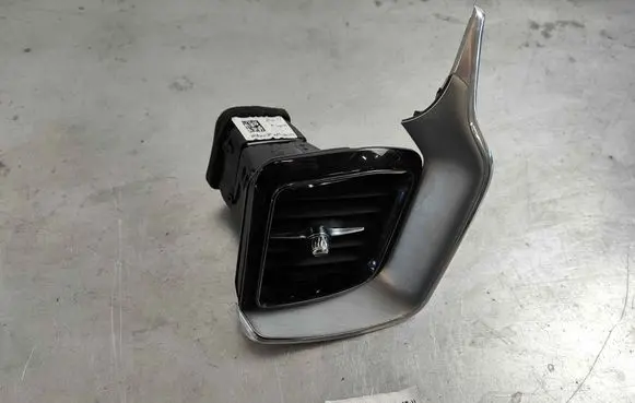 Volvo XC60 Dashboard side air vent grill/cover trim 31417691