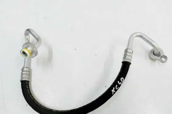 Volvo XC40 Air conditioning (A/C) pipe/hose 31694881