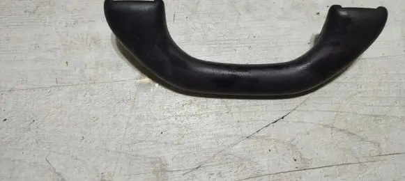 Volkswagen Tiguan Front interior roof grab handle