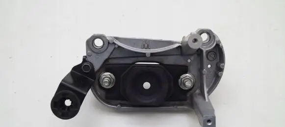 Nissan X-Trail T32 Engine mount bracket 112202558R