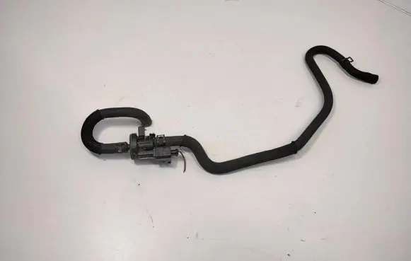 Audi A6 S6 C6 4F Vacuum line/pipe/hose 06E133784G