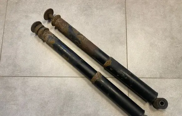 Mercedes-Benz G W461 W463 1st Gen Front shock absorber/damper 24017275