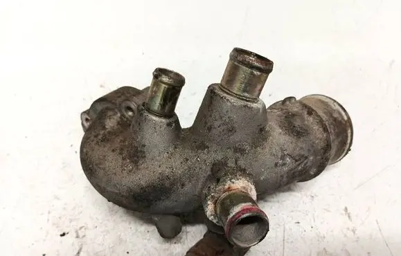 Jeep Cherokee Engine coolant pipe/hose 91092213f