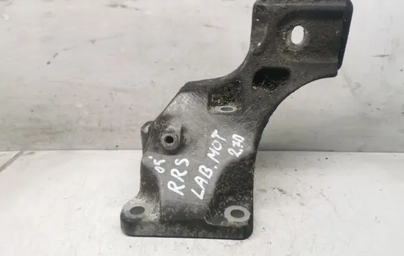 Land Rover Range Rover Sport L320 Engine mounting bracket