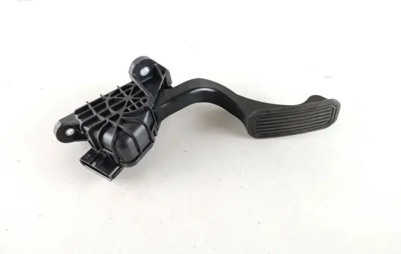 Toyota Prius (XW20) Accelerator throttle pedal 7812047050 1988003200 09H051236B5