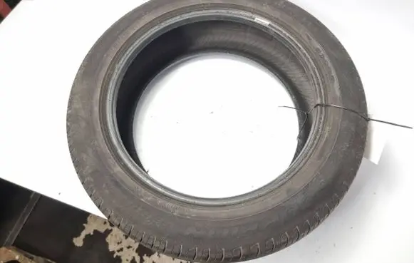 Fiat Freemont R19 summer tire 